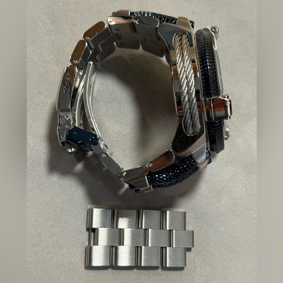 Invicta King Python Men’s Watch - Picture 4 of 10